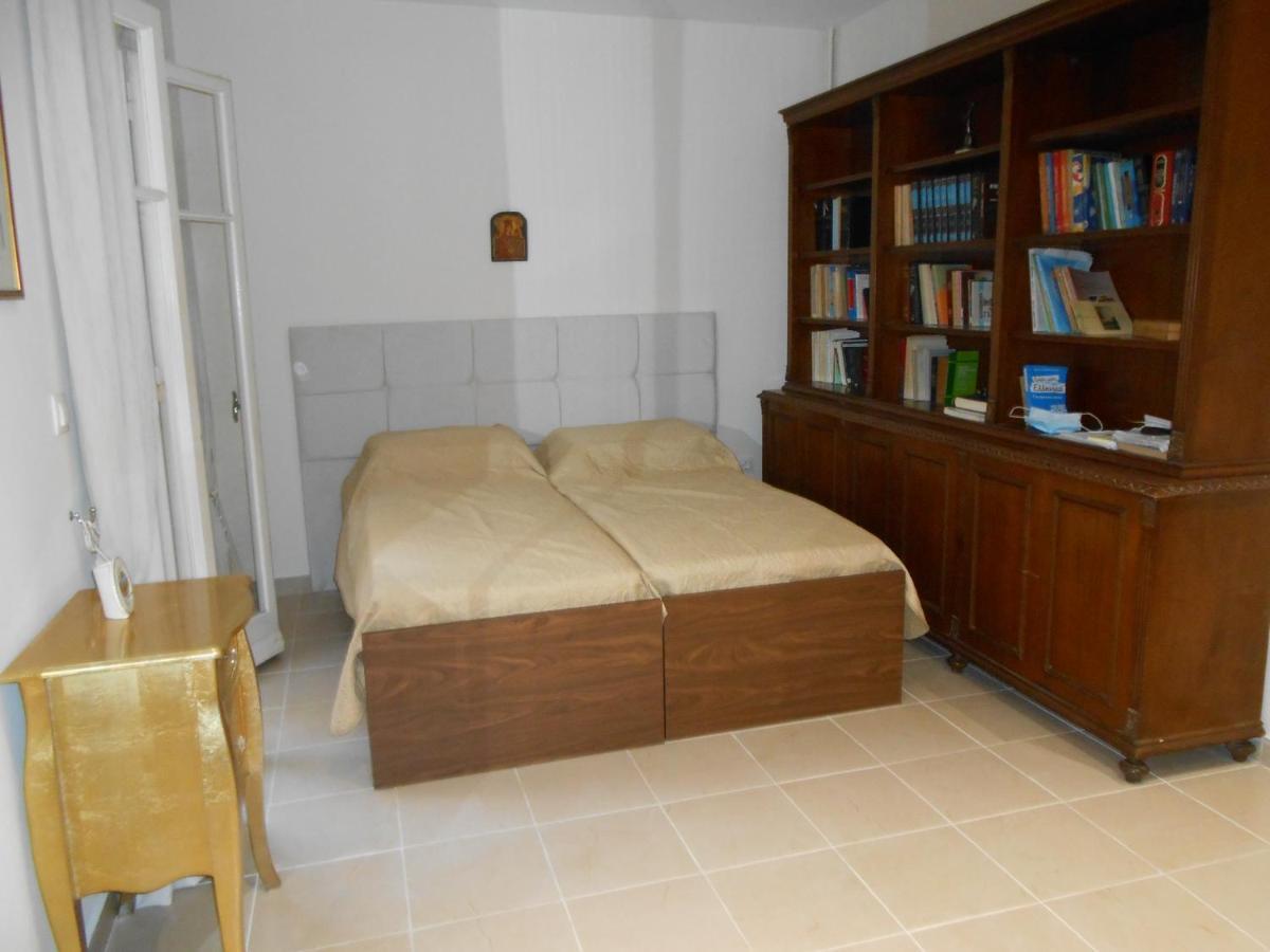 Elena'S Old Corfu Town Apartment Eksteriør bilde